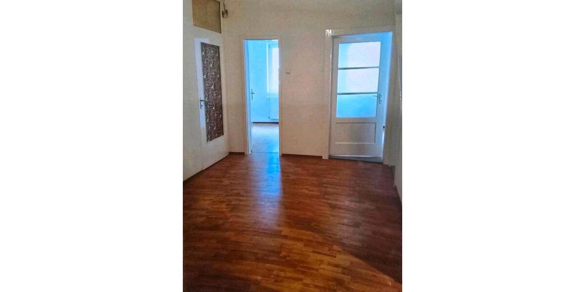 Etagenwohnung Triefenstein - 3 Zimmer, 100 m&sup2;, 630&euro; | Angebot:25830630