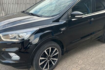 Ford Kuga 95.415 km 13.990 € Arnstein-Heugrumbach 97450