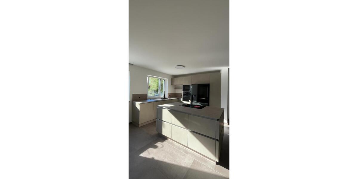 Erdgeschoßwohnung Grafenrheinfeld - 3 Zimmer, 90 m&sup2;, 520.000&euro; | Angebot:26038378