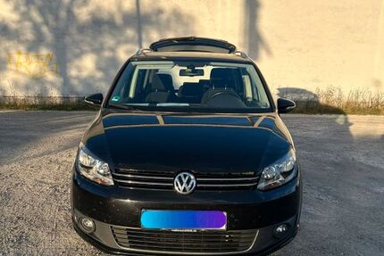 VW Touran 245.000 km 5.500 &euro; Erlabrunn 97250