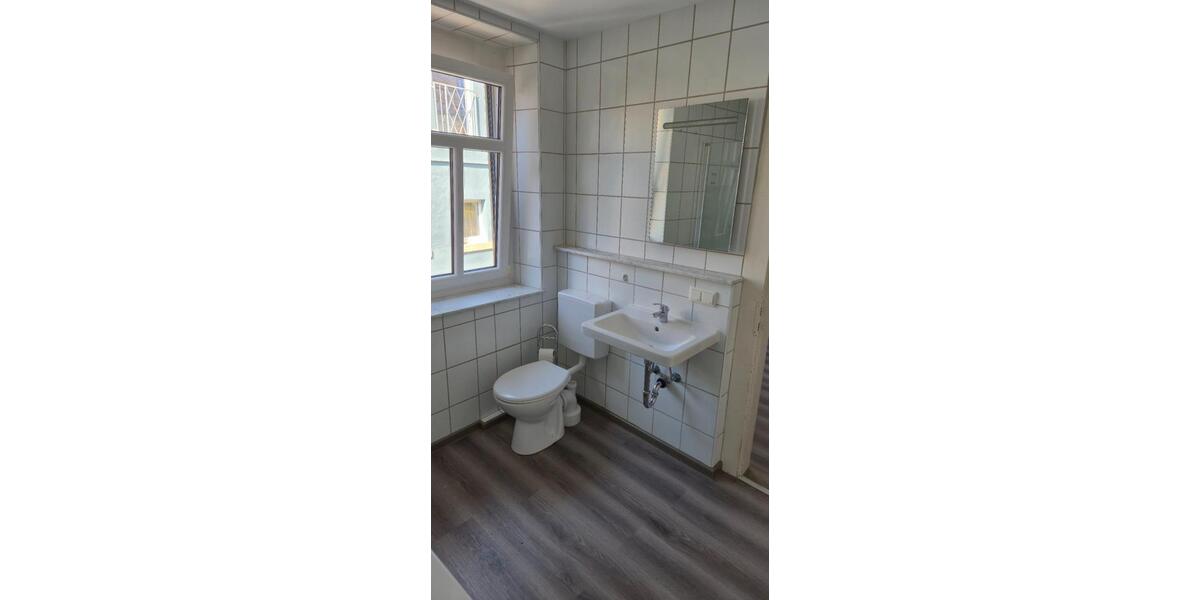 Etagenwohnung Ochsenfurt - 4 Zimmer, 111 m&sup2;, 950&euro; | Angebot:26626317