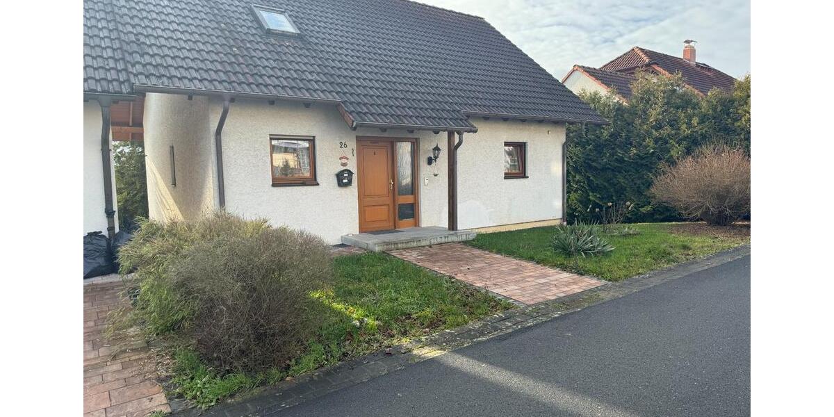 Niedrigenergie Einfamilienhaus 7.5 zimmer