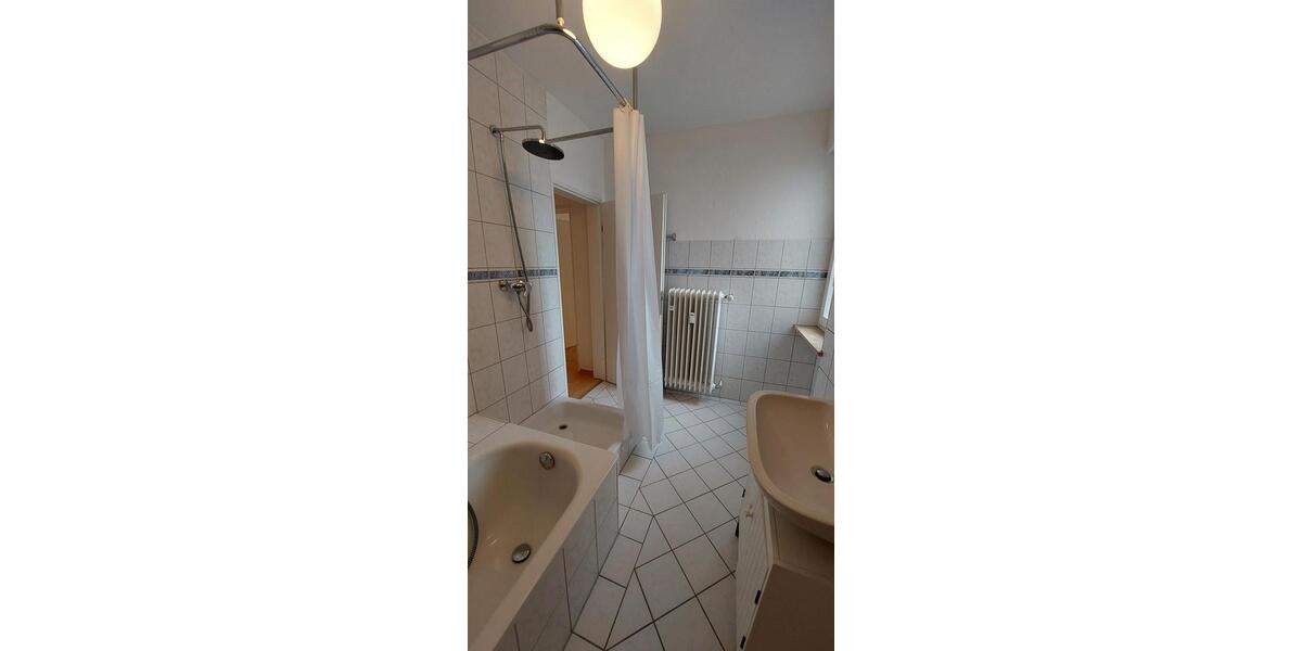 Attraktive 3-Zimmer Wohnung mit BalkonWohnen über den Dächern von Waldbüttelbrunn 3 zimmer