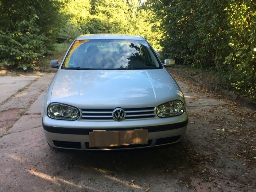 VW Golf 137.500 km 2.499 € Helmstadt 97264