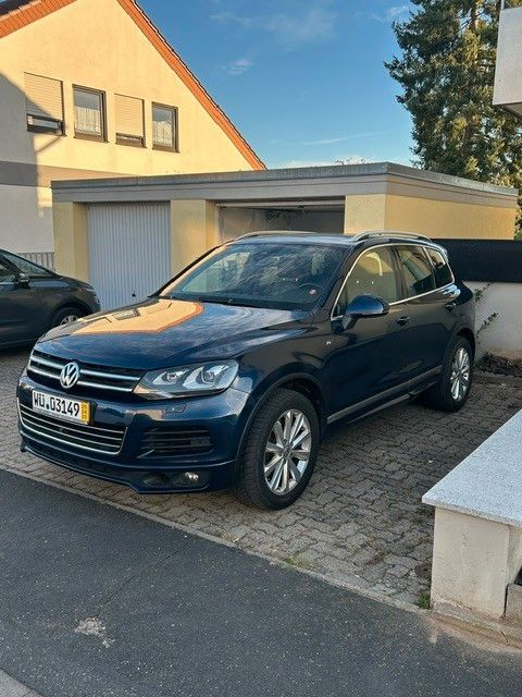 VW Touareg 228.600 km 18.999 € Veitshöchheim 97209