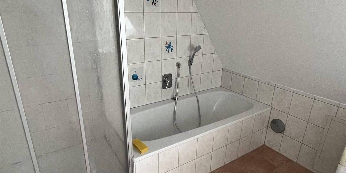 Mehrfamilienhaus, Wohnhaus Grünsfeld - 7 Zimmer, 360.000&euro; | Angebot:25706832