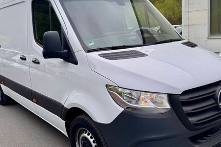 Mercedes-Benz Sprinter 49.000 km 37.990 &euro; Würzburg 97080