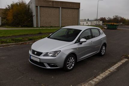 Seat Ibiza 59.989 km 8.300 &euro; Würzburg 97074