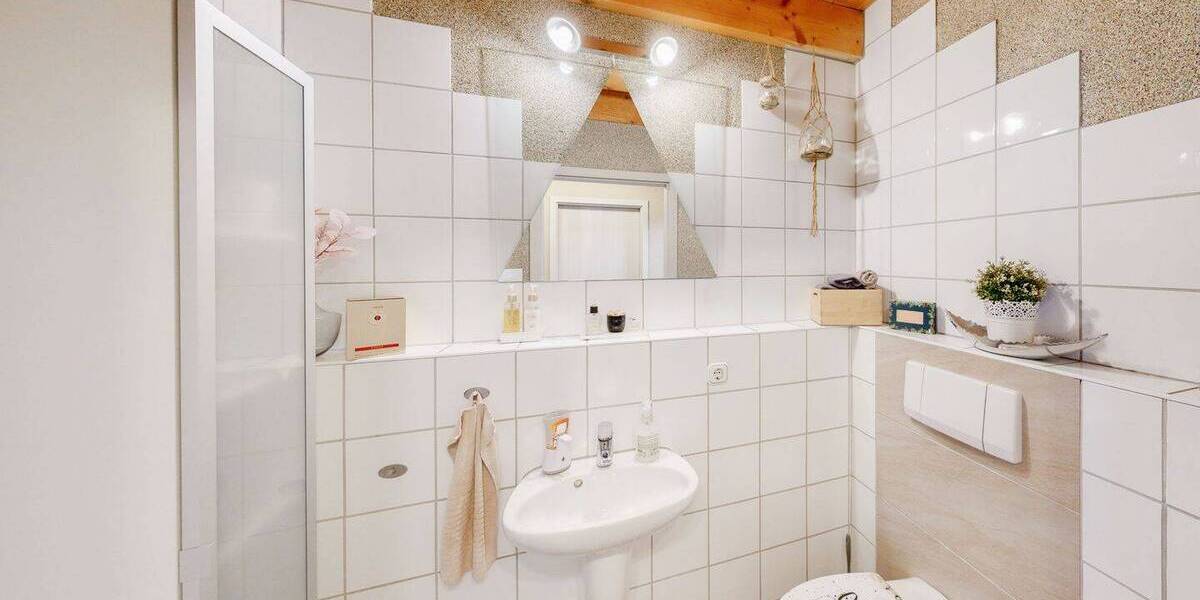Mehrfamilienhaus, Wohnhaus Marktheidenfeld - 6 Zimmer, 160 m&sup2;, 695.000&euro; | Angebot:26569709
