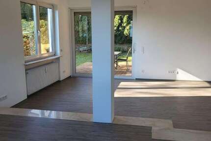 Wohnung Margetshöchheim - 5 Zimmer, 146 m&sup2;, 1.730&euro; | Angebot:26608285