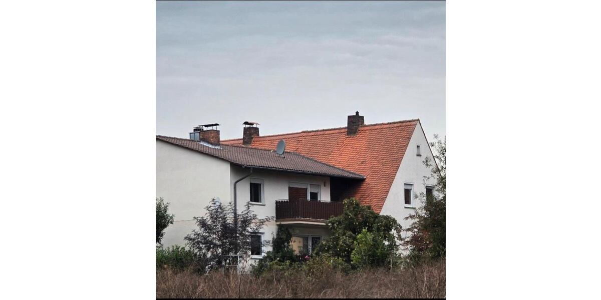 Mehrfamilienhaus, Wohnhaus Geroldshausen - 7 Zimmer, 170 m&sup2;, 499.000&euro; | Angebot:25833095