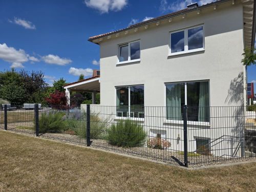 Traumhaus mit Garten und Doppelgarage in 97440 Werneck (ID 10568) 7 zimmer