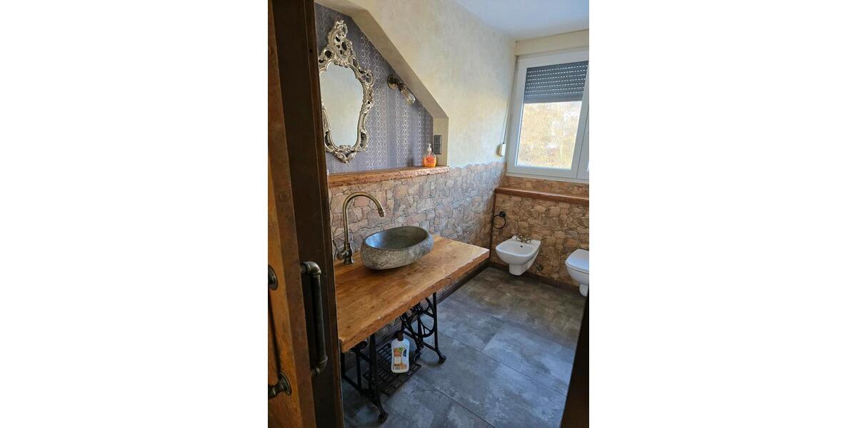 Dachgeschoßwohnung Würzburg Lindleinsmühle - 3 Zimmer, 67 m&sup2;, 1.160&euro; | Angebot:25148472