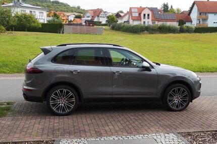 Porsche Cayenne 149.000 km 36.999 € Uettingen 97292