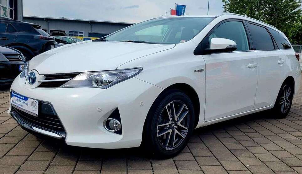 Auris