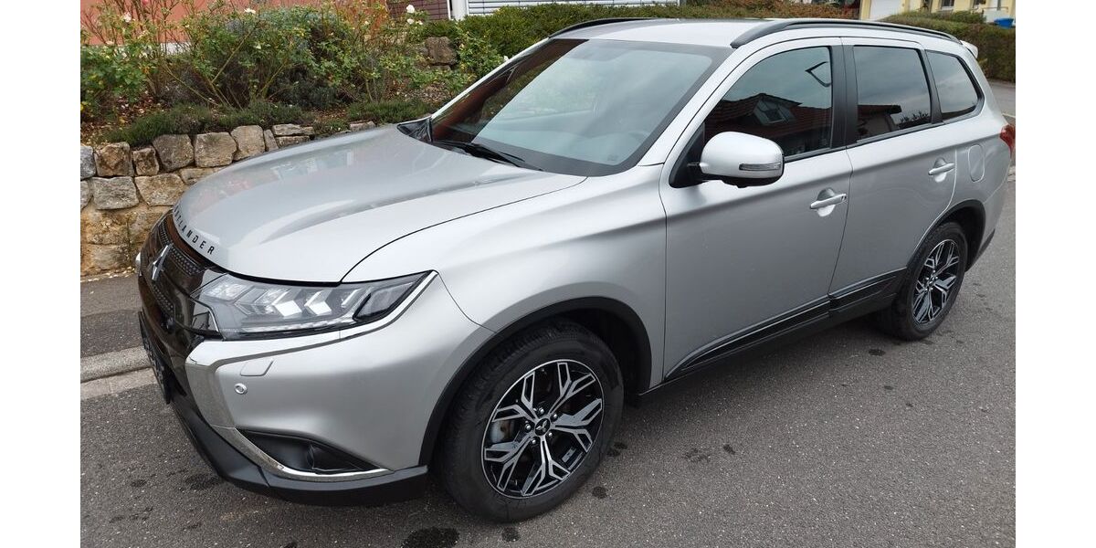 Mitsubishi Outlander 43.000 km 21.500 &euro; Zellingen 97225