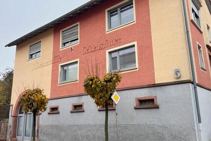 Einfamilienhaus mit Tenne und Garten nähe Würzburg 6 zimmer