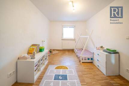 Wohnung Veitshöchheim - 3 Zimmer, 86 m&sup2;, 359.000&euro; | Angebot:25927658