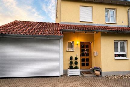 Haus Würzburg Heuchelhof - 5 Zimmer, 128 m&sup2;, 590.000&euro; | Angebot:27209496