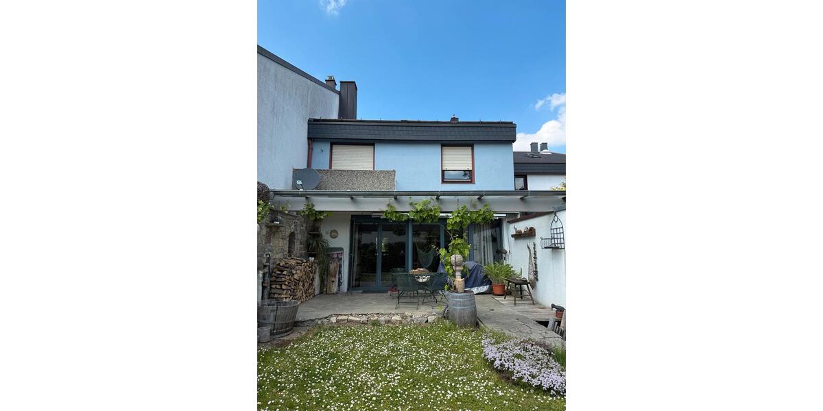 Reihenhaus Würzburg Heuchelhof - 5 Zimmer, 133 m&sup2;, 479.000&euro; | Angebot:26688164