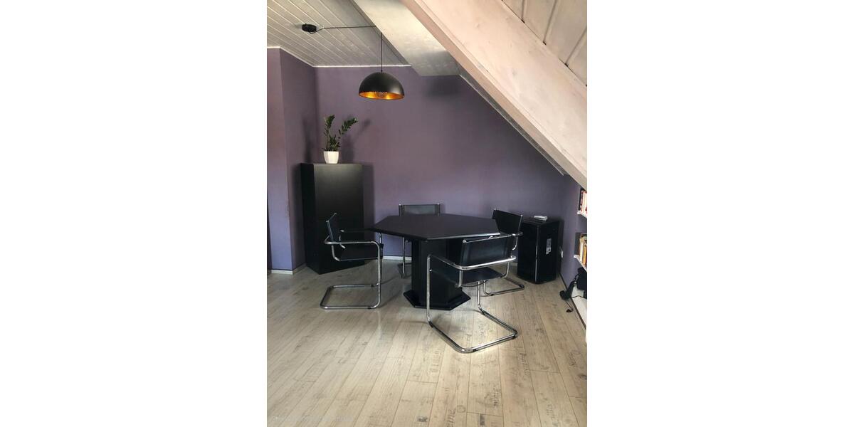 Dachgeschoßwohnung Arnstein - 3 Zimmer, 102 m&sup2;, 680&euro; | Angebot:26577626