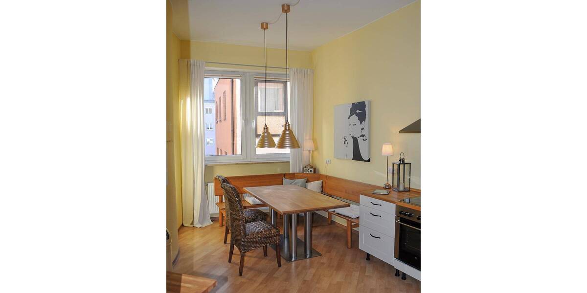Etagenwohnung Würzburg Altstadt - 3 Zimmer, 93 m&sup2;, 1.050&euro; | Angebot:26292138