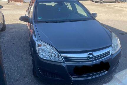 Opel Astra 219.000 km 899 &euro; Würzburg 97074