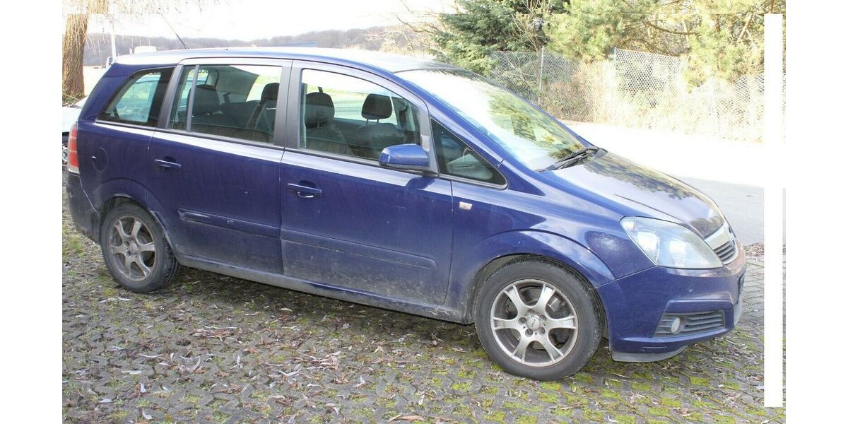 Opel Zafira 237.000 km 1.500 € Würzburg 97078