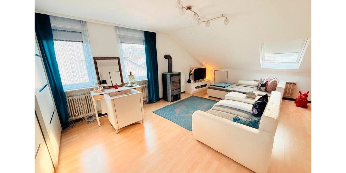 Mehrfamilienhaus, Wohnhaus Würzburg Heuchelhof - 7 Zimmer, 210 m&sup2;, 795.000&euro; | Angebot:25282247