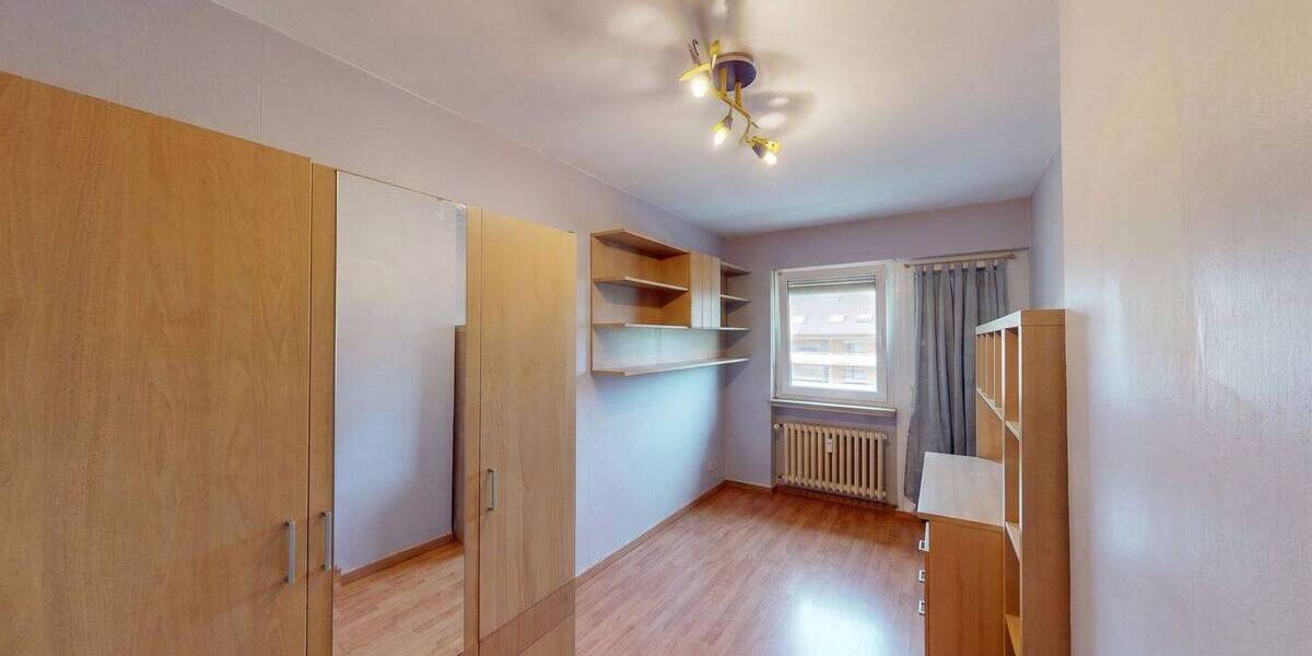 Mehrfamilienhaus, Wohnhaus Randersacker - 1 Zimmer, 222 m&sup2;, 420.000&euro; | Angebot:26695331