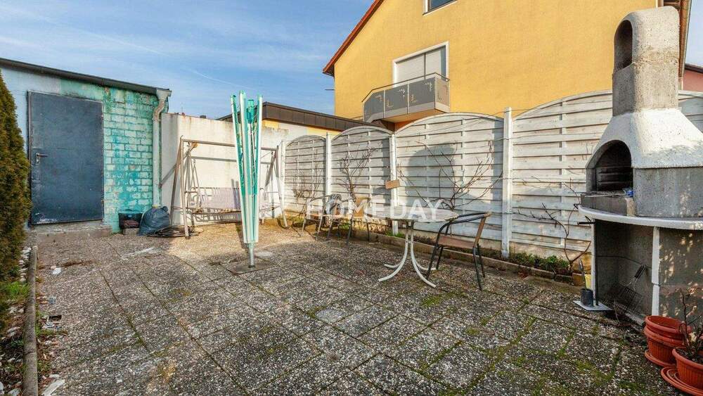Einfamilienhaus Volkach Gaibach - 7 Zimmer, 230 m&sup2;, 332.000&euro; | Angebot:25689191