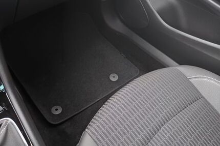 Opel Astra 19.600 km 15.500 € Würzburg 97080