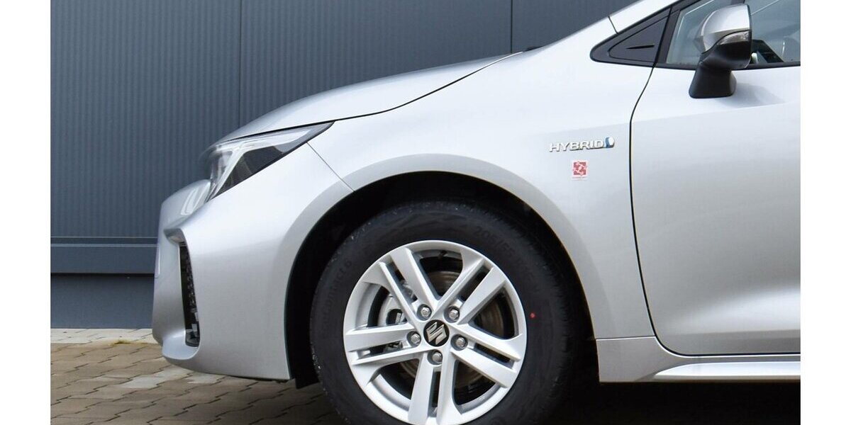 Suzuki Swace Comfort+ 1.8l CVT Hybrid 33.450 km 23.890 &euro; Höchberg-Würzburg 97204