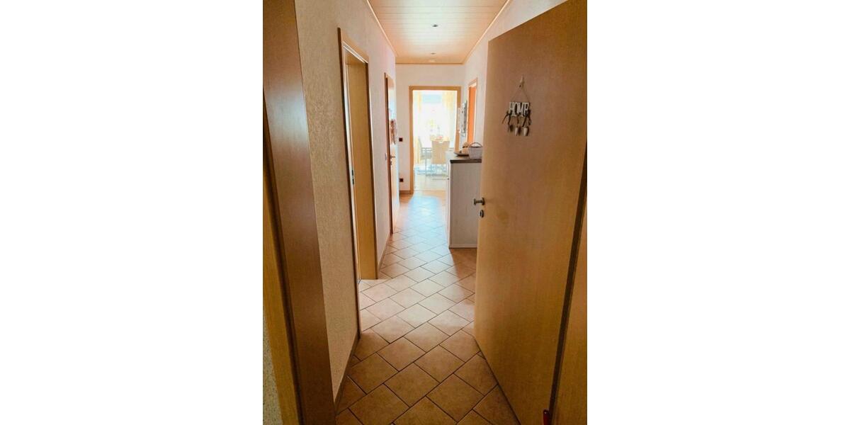 Etagenwohnung Erlenbach bei Marktheidenfeld - 4 Zimmer, 95 m&sup2;, 238.000&euro; | Angebot:26594307