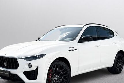 Maserati Levante 11.500 km 98.900 &euro; Kürnach 97273