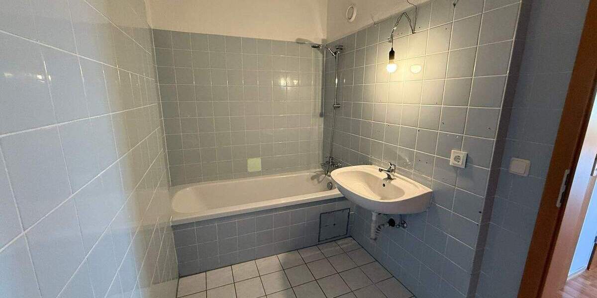 Etagenwohnung Rottendorf - 3 Zimmer, 96 m&sup2;, 269.000&euro; | Angebot:25708274