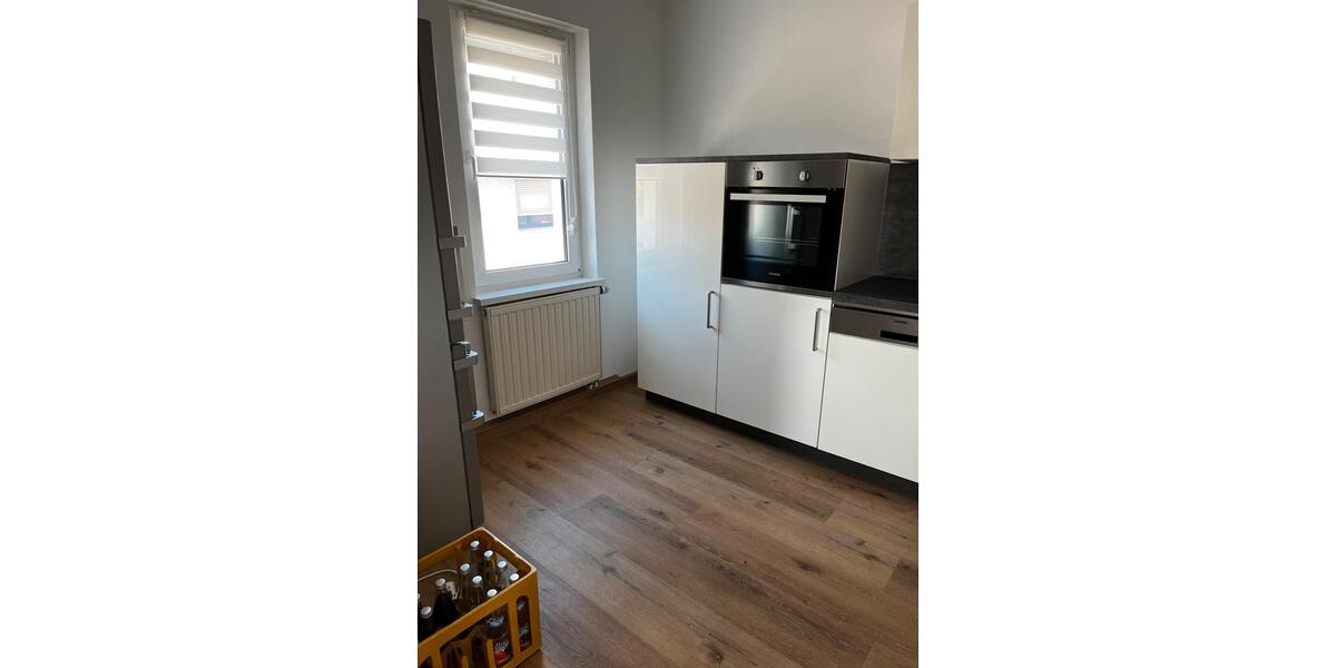 Etagenwohnung Grafenrheinfeld - 5 Zimmer, 135 m&sup2;, 1.200&euro; | Angebot:26329453