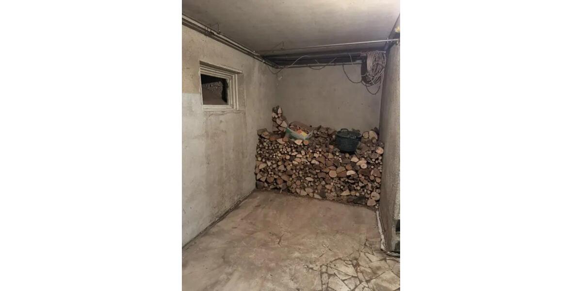 Einfamilienhaus Dettelbach - 8 Zimmer, 266 m&sup2;, 550.000&euro; | Angebot:24693796