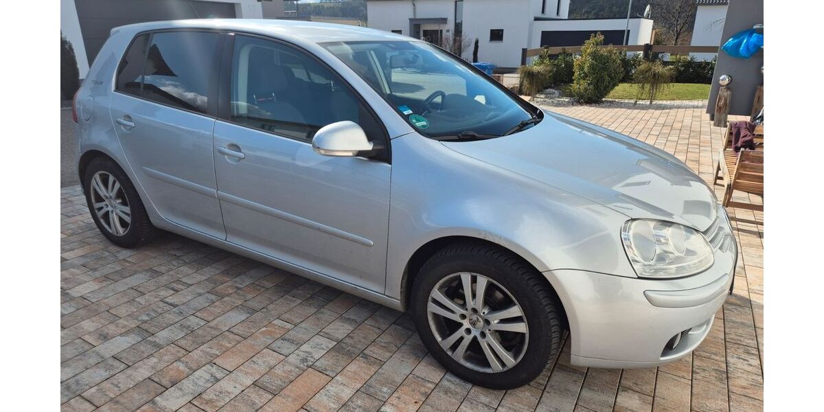 VW Golf 271.500 km 3.490 &euro; Tauberbischofsheim 97941