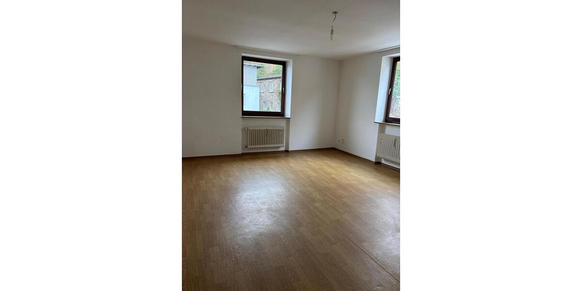 Etagenwohnung Würzburg Steinbachtal - 1 Zimmer, 27 m&sup2;, 450&euro; | Angebot:25249649