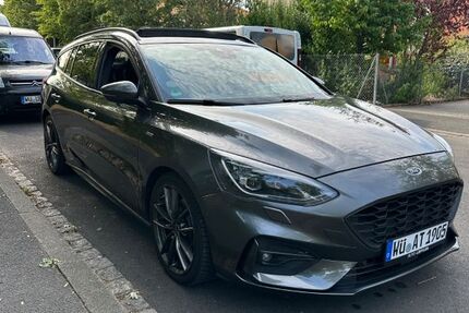 Ford Focus 179.000 km 8.900 &euro; Würzburg 97078
