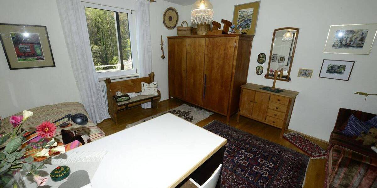 Etagenwohnung Würzburg Steinbachtal - 3 Zimmer, 90 m&sup2;, 360.000&euro; | Angebot:26723980