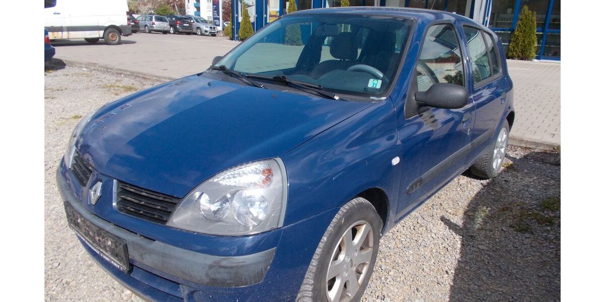 Renault Clio 76.011 km 2.990 &euro; Kitzingen 97318