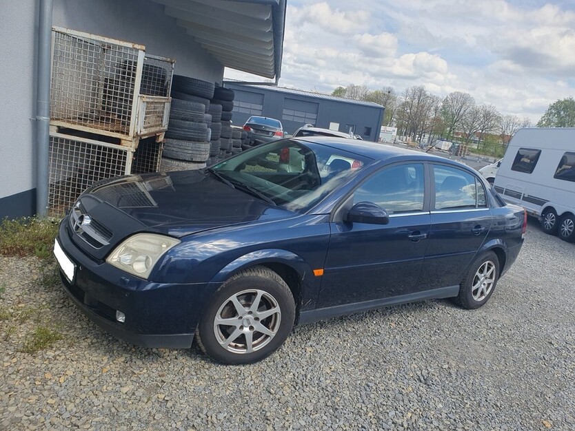 Opel Vectra C 225.389 km 1.300 € Wertheim 97877