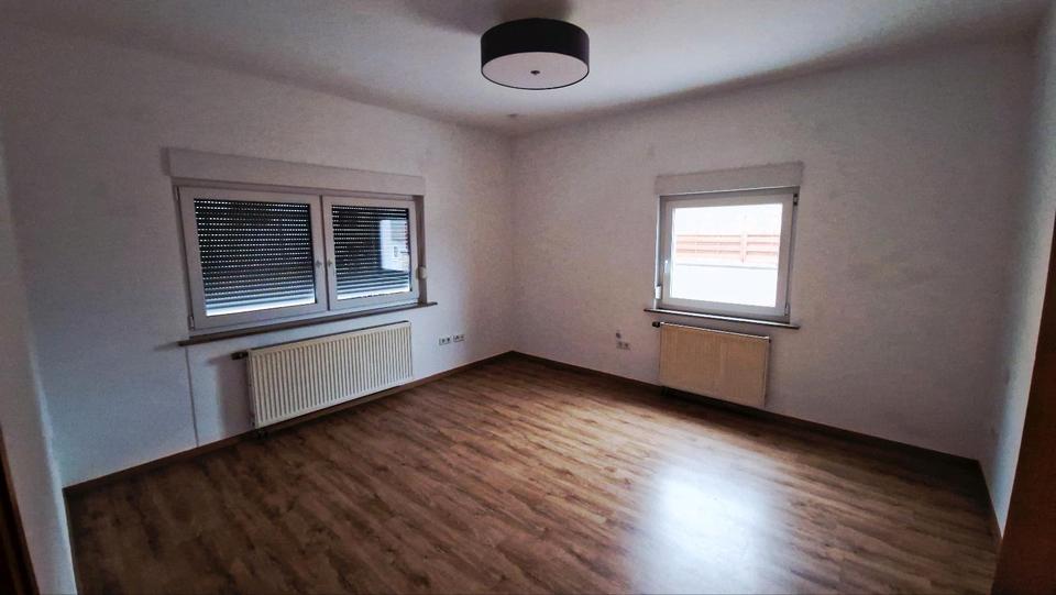 Erdgeschoßwohnung Randersacker - 2 Zimmer, 60 m&sup2;, 1.055&euro; | Angebot:24787432