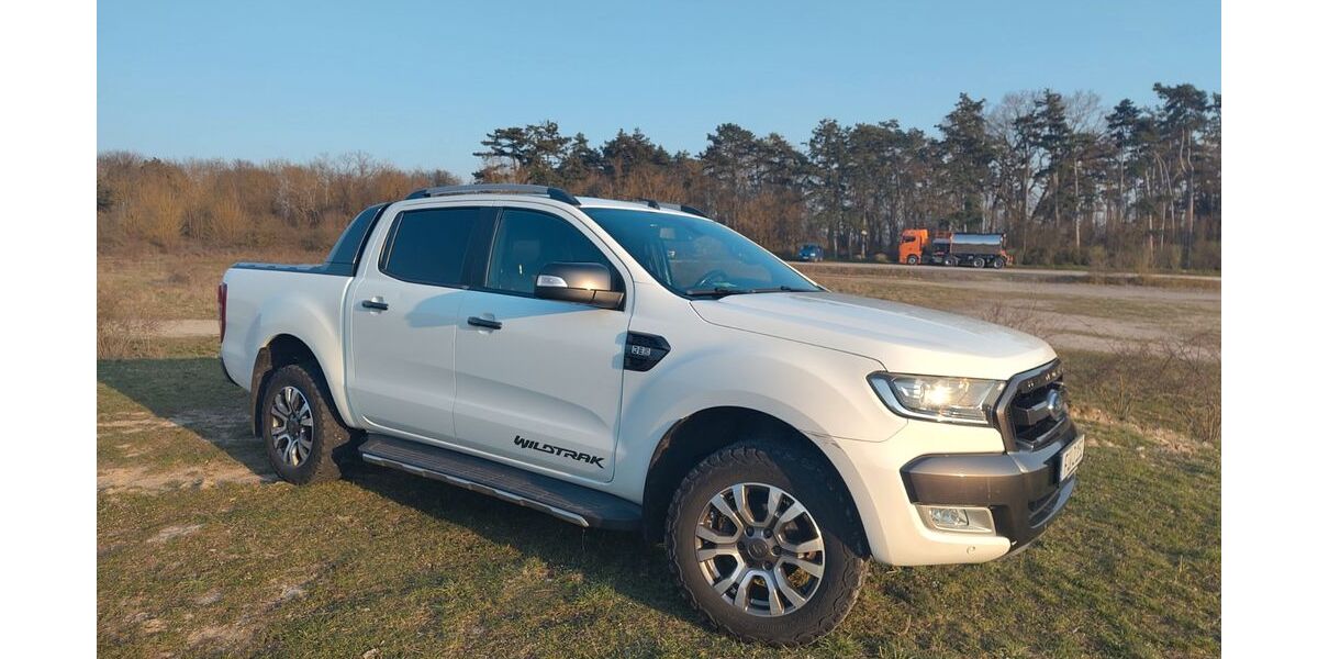 Ford Ranger 173.000 km 17.900 &euro; Würzburg 97072