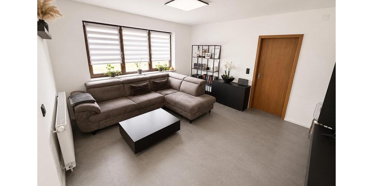 Erdgeschoßwohnung Kitzingen - 3 Zimmer, 80 m&sup2;, 1.400&euro; | Angebot:26689378