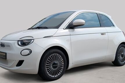 Fiat 500e 16.478 km 23.990 &euro; Würzburg 97076