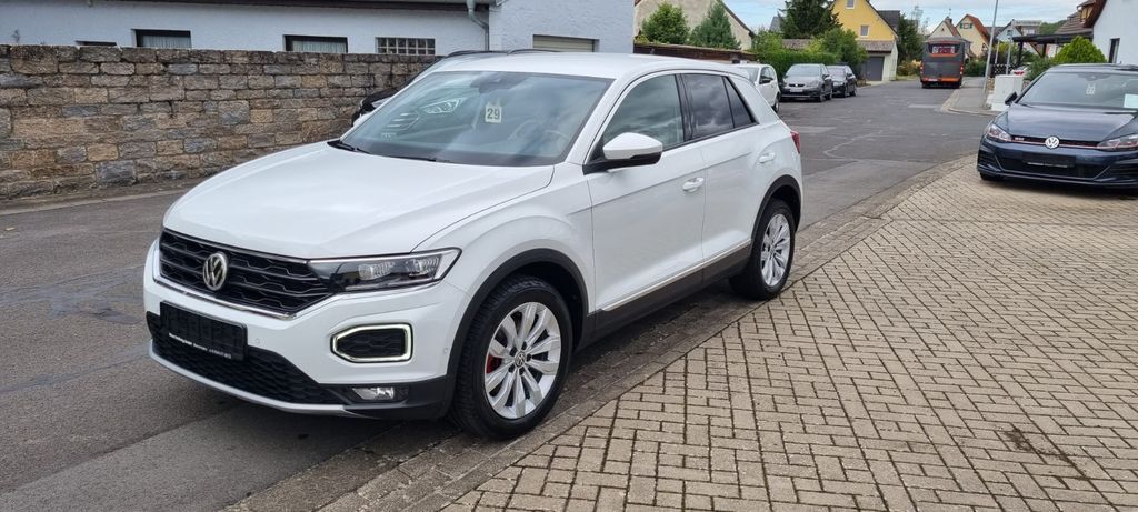VW T-Roc 48.000 km 20.900 € Stammheim 97509
