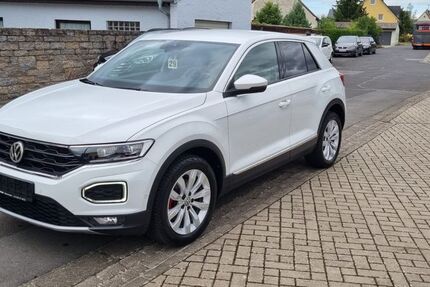 VW T-Roc 48.000 km 21.990 € Stammheim 97509